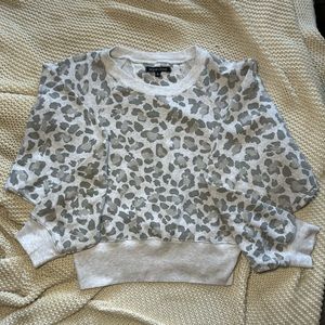 Ocean Drive Cropped Cheetah Print Sweatshirt Size S